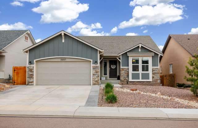 2607 Shawnee Drive - 2607 Shawnee Drive, Cimarron Hills, CO 80922