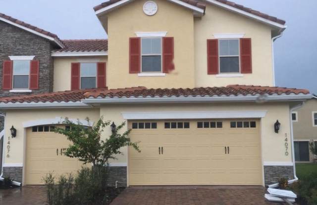 Lake Noa Townhome for Rent - 14070 Swanley Street, Orange County, FL 32832