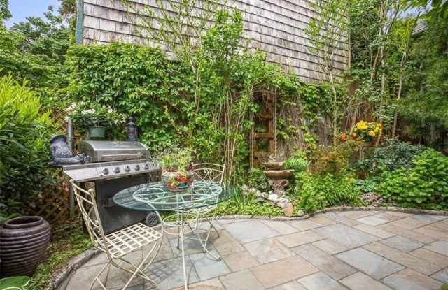 74 Third Street unit: 3