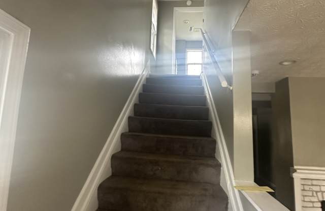 1568 Arlington Avenue