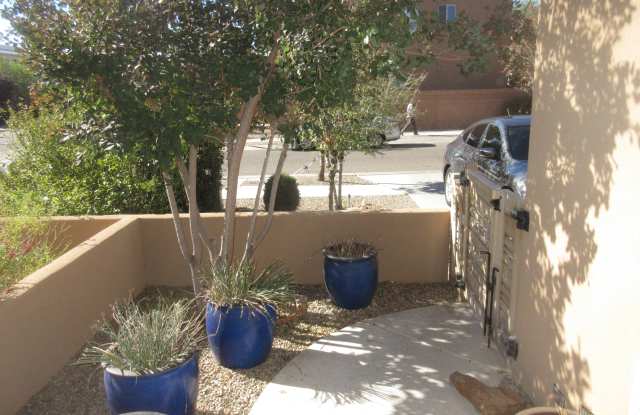 1436 Lumberton Dr NW