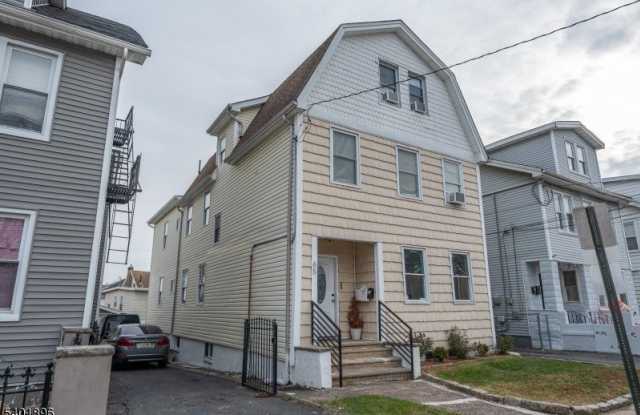 65 GROVE ST 1ST FLOOR