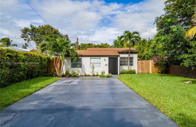 2023 NE 180th St - 2023 Northeast 180th Street, North Miami Beach, FL 33162