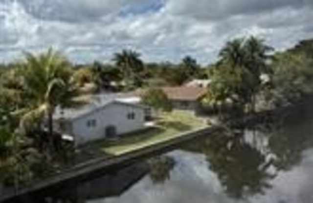 111 ROYAL PARK Drive