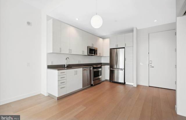 2930 WALNUT STREET unit: 4024