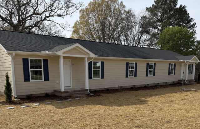 New construction 3bed 2 bath rental home Burlington, NC  COMING SOON!