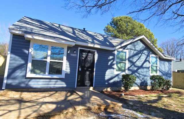 2986 Lake Park Rd