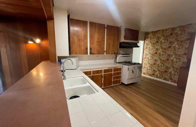 11466 Culver Park Dr