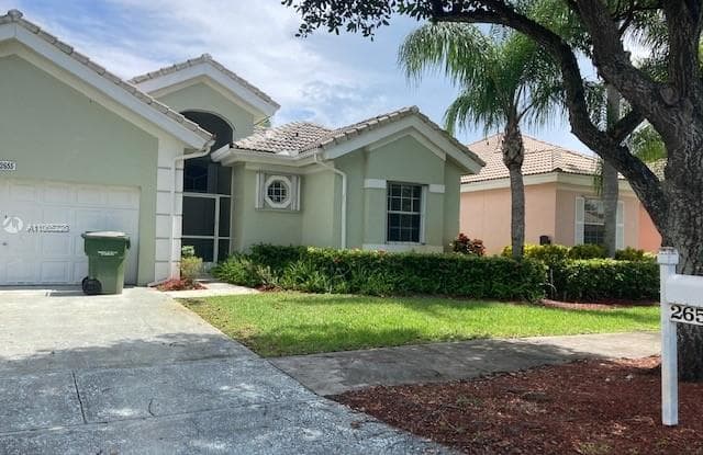 2655 SE 4th Pl - 2655 SE 4th Pl, Homestead, FL 33033