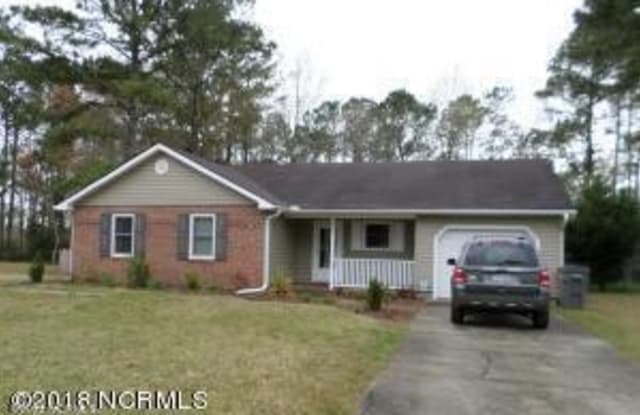 409 Maplehurst Drive - 409 Maplehurst Drive, Onslow County, NC 28540