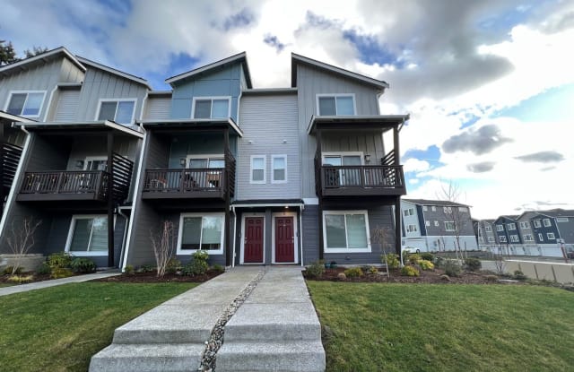 17521 110th Ave Ct E Unit A - 17521 110th Avenue Court East, South Hill, WA 98374