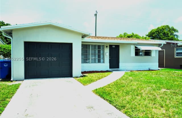 888 SW 62nd Ave