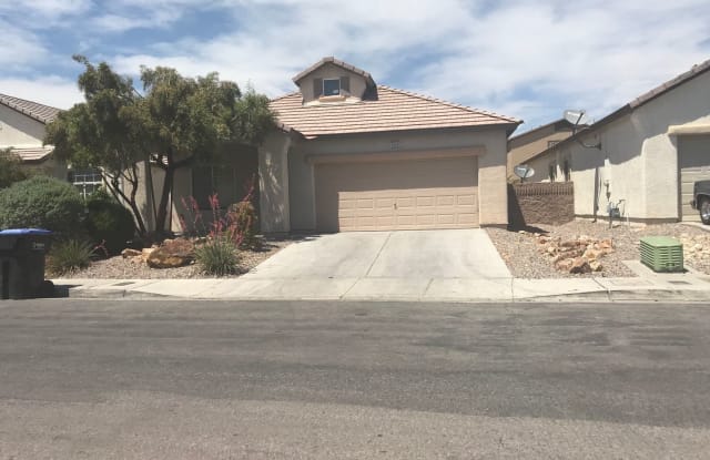 3948 Yellow Manderin Ave - 3948 Yellow Mandarin Ave, North Las Vegas, NV 89081