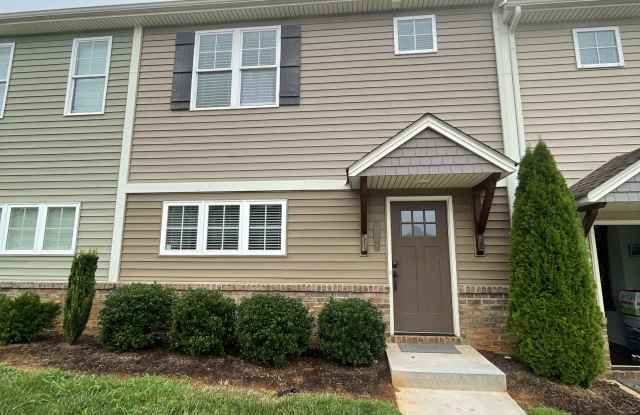 1178 Commonwealth Circle - 1