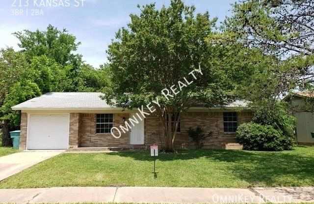 213 Kansas St