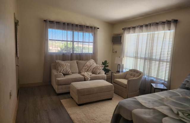 1750 West Yucca Drive - 1