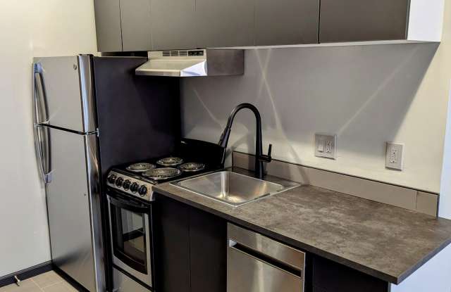 213 1st Avenue South - 3C