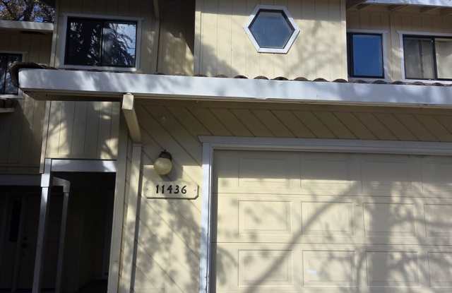 Photo of 3-Bedroom Condo Near Columbia Jr. College