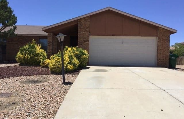 6307 Roadrunner Lp - 6307 Roadrunner Loop Northeast, Rio Rancho, NM 87144