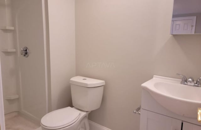 8 Kenwood St.