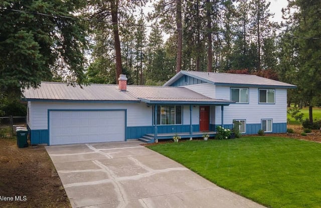 1793 Fairway Dr - 1793 Fairway Drive, Coeur d'Alene, ID 83815