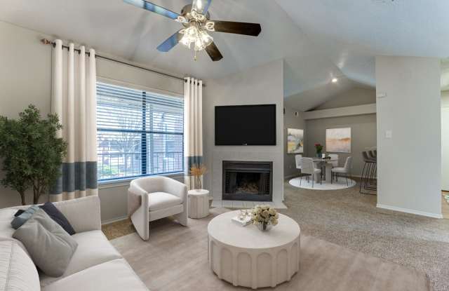 Photo of Towne Centre Village