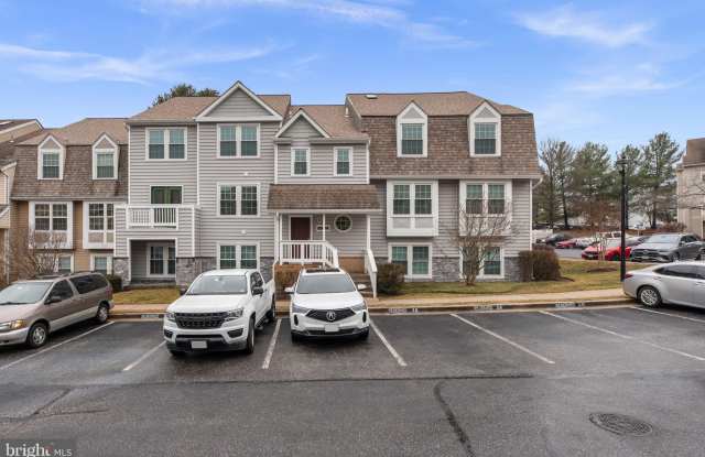 14225 JIB Street unit: 8462-32