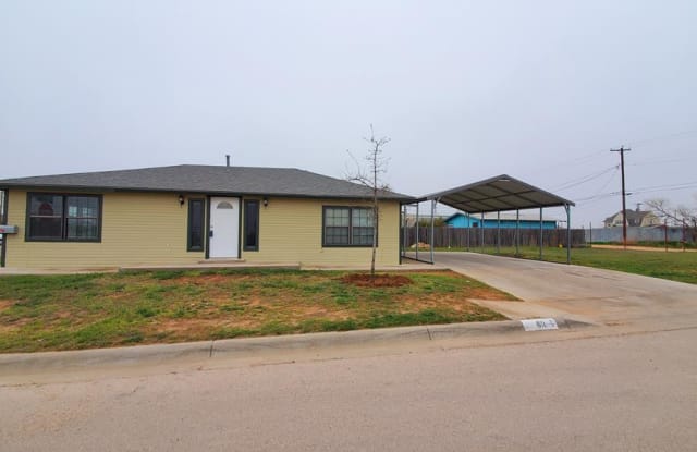 611 Florida Ave - 611 West Florida Avenue, Midland, TX 79701