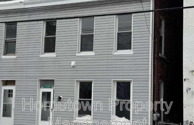 1109 East Philadelphia Street