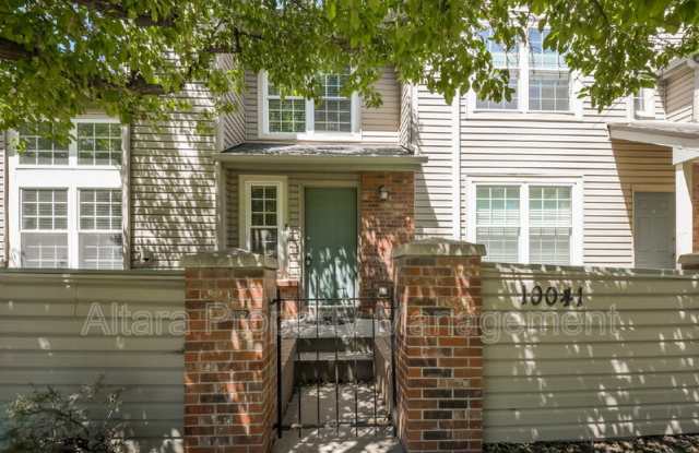 10041 E Mexico Ave