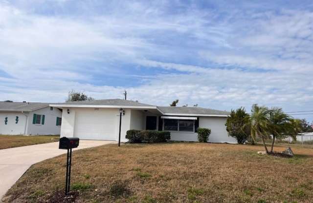 Venice, FL 2BR/2BA/1CG IN VENICE EAST - 253 Alsace Avenue, Sarasota County, FL 34293