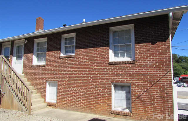 214 Salisbury Road