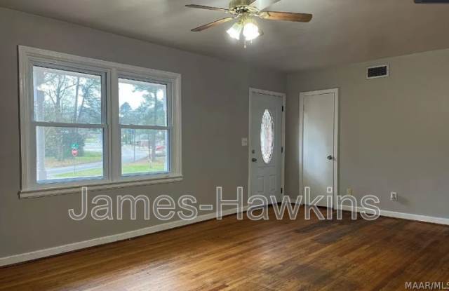 702 Cliff Rd, Montgomery, AL 36109