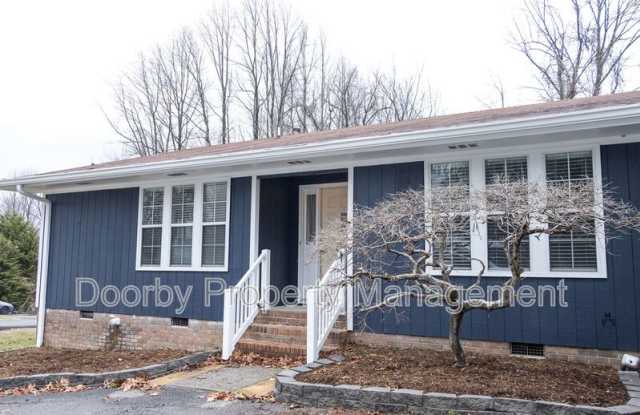 844 Murrell Road