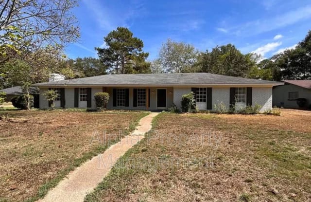 5830 Sedgwick Dr - 5830 Sedgwick Drive, Jackson, MS 39211