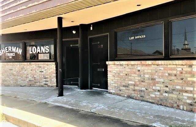 Photo of 307 N Crockett Street