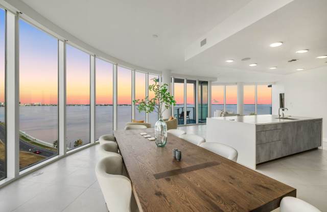 2900 West Bay to Bay Boulevard #1103 - 1103