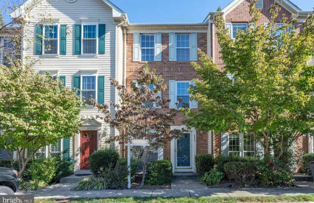 4370 SUTLER HILL SQUARE - 4370 Sutler Hill Square, Fair Oaks, VA 22033