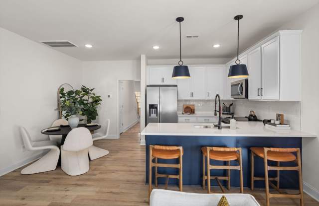 Avery Place Townhomes