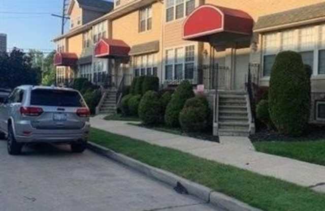 Photo of 8263 MERRILL Street