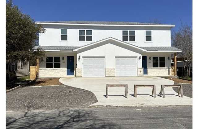 Photo of 327 ebner unit: B