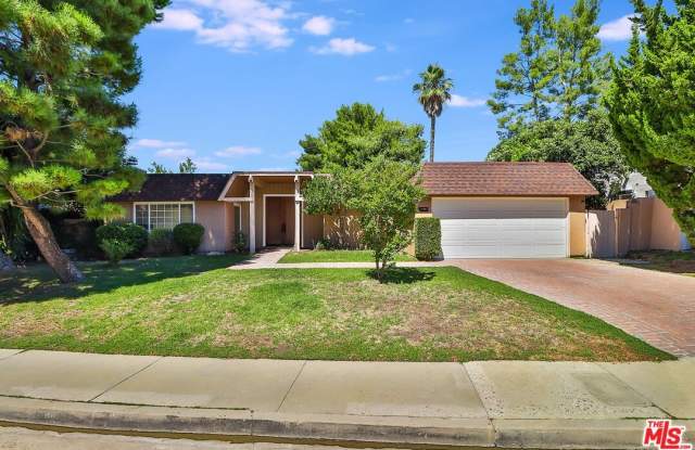 Photo of 21757 Ulmus Dr