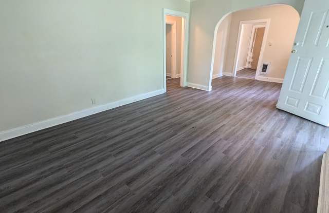 Photo of 327 Forrester Drive