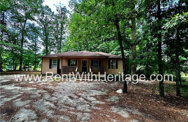 Charming Ranch Home on 1/2 Acre / Nature Lover's Dream / Great Location