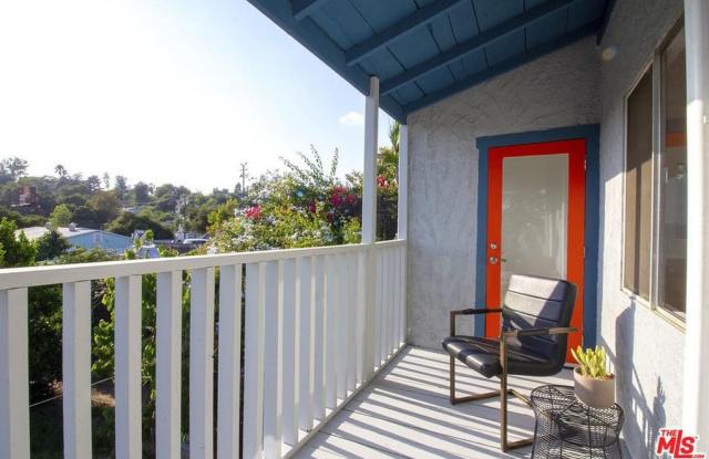 Photo of 6121 Tipton Way