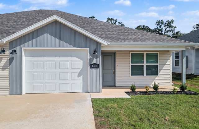 New Construction Duplex in Bentonville