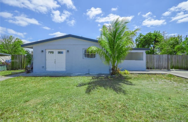 4250 NW 192nd St - 4250 Northwest 192nd Street, Miami Gardens, FL 33055