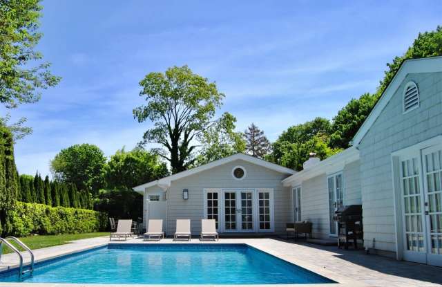 112 Moses Lane