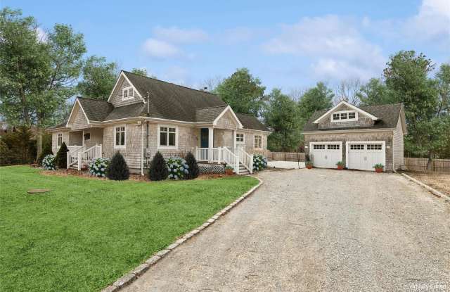 10 Foxboro Road