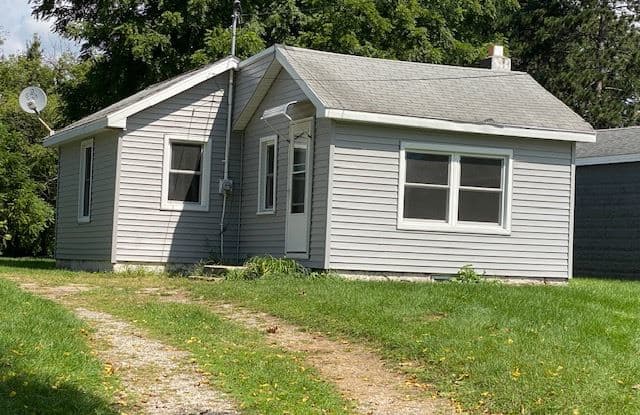 3804 E Michigan Ave - 3804 E Michigan Ave, Jackson County, MI 49202